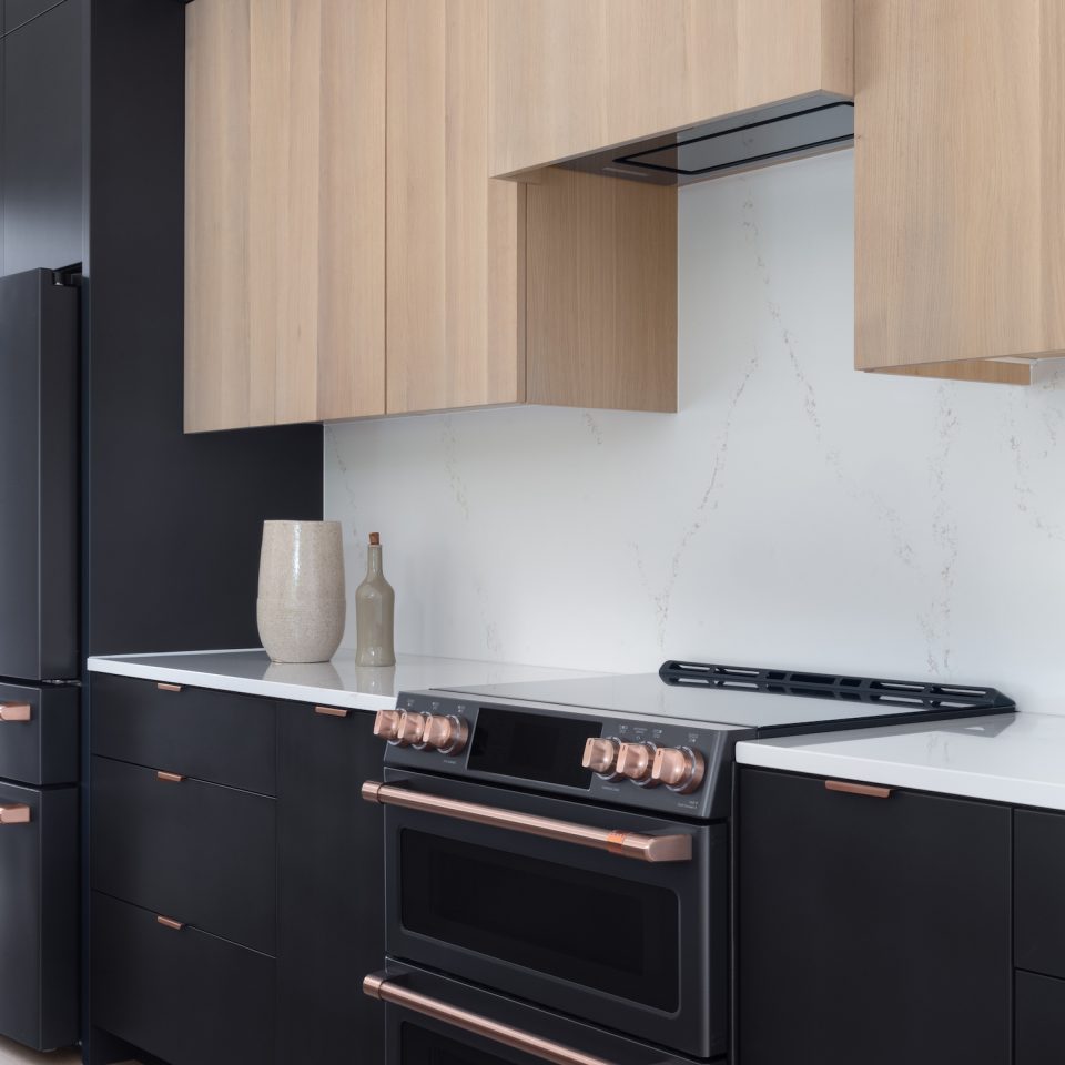 WoodedRetreat_VosjesArchitecture_BrookeStephenson_Final-13