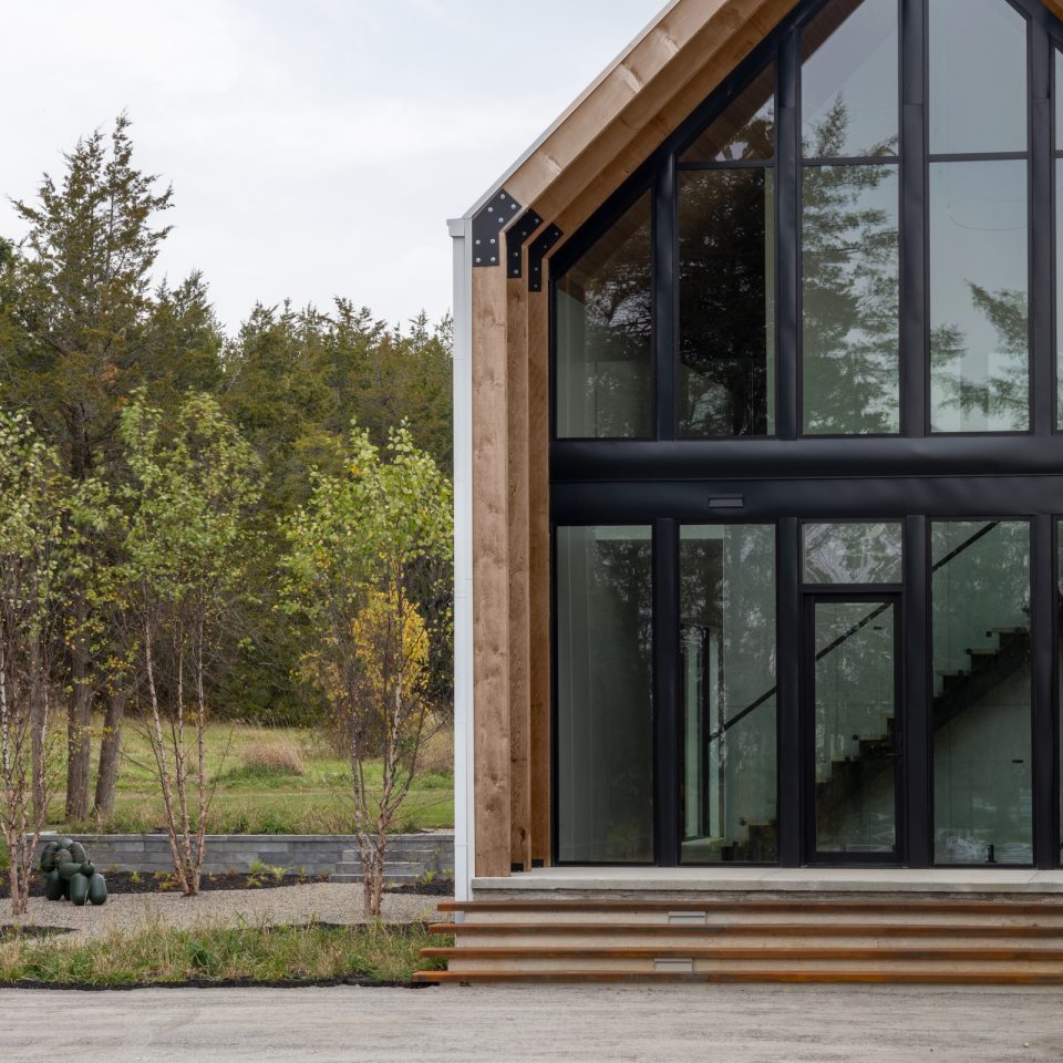 WoodedRetreat_VosjesArchitecture_BrookeStephenson_Final-28