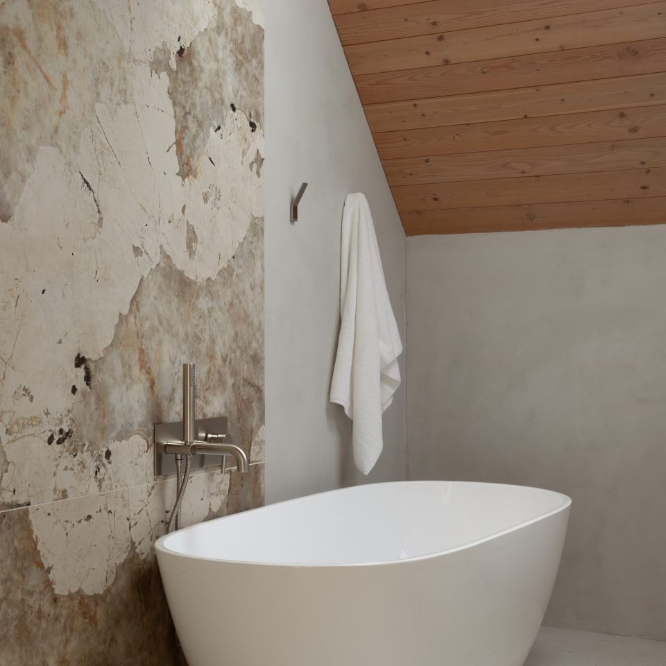 WoodedRetreat_VosjesArchitecture_BrookeStephenson_Final-36