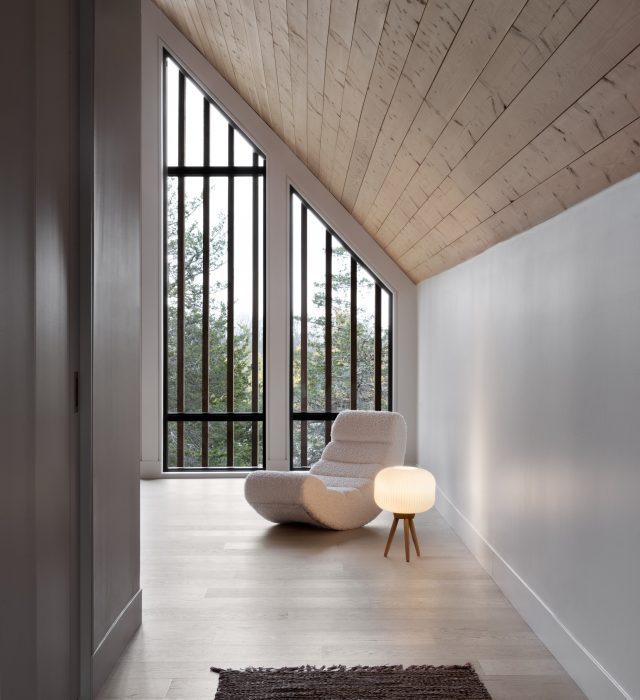 WoodedRetreat_VosjesArchitecture_BrookeStephenson_Final-6
